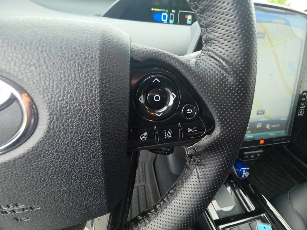 Used 2021 Toyota Prius Prime Limited w/ Carpet Mat Package (TMS) FWD image 19