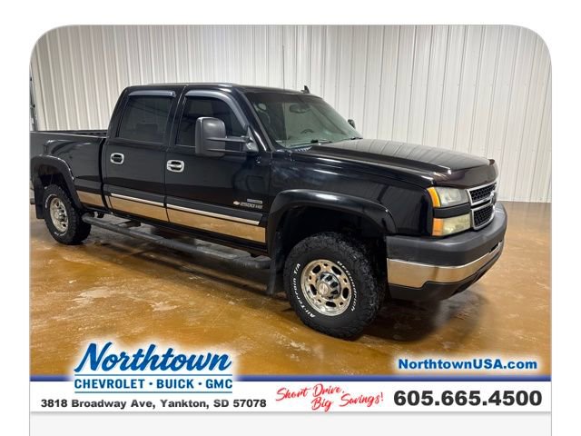 Used 2007 Chevrolet Silverado 2500 LT w/ Heavy-Duty Power Package image 8
