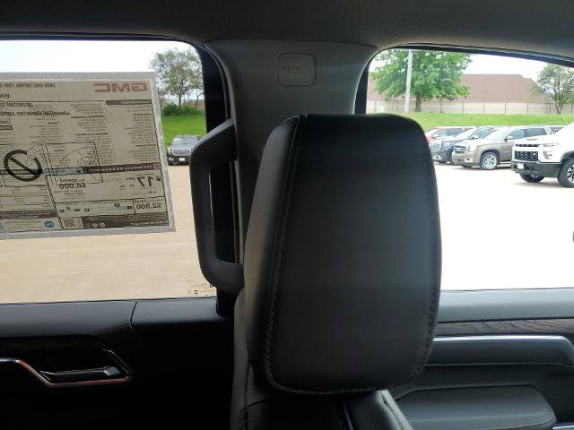 New 2026 GMC Sierra 1500 SLT w/ SLT Premium Plus Package AWD/4WD image 16