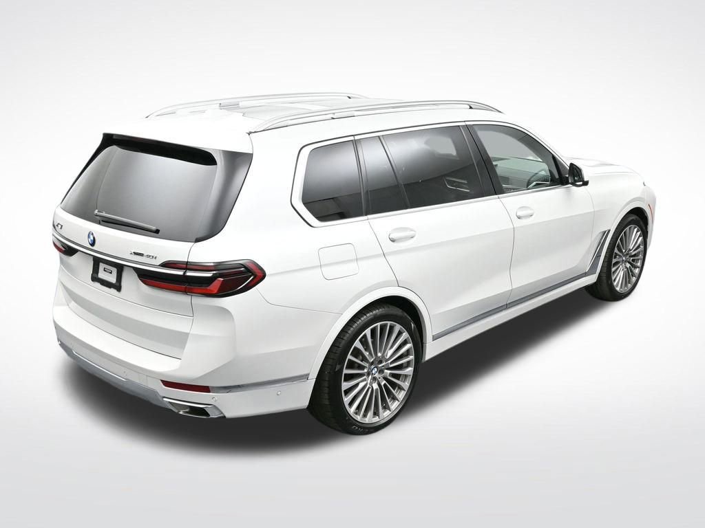 Used 2023 BMW X7 xDrive40i w/ Premium Package image 20