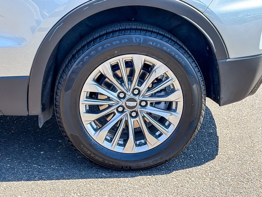 Certified 2024 Cadillac XT4 Premium Luxury FWD image 10