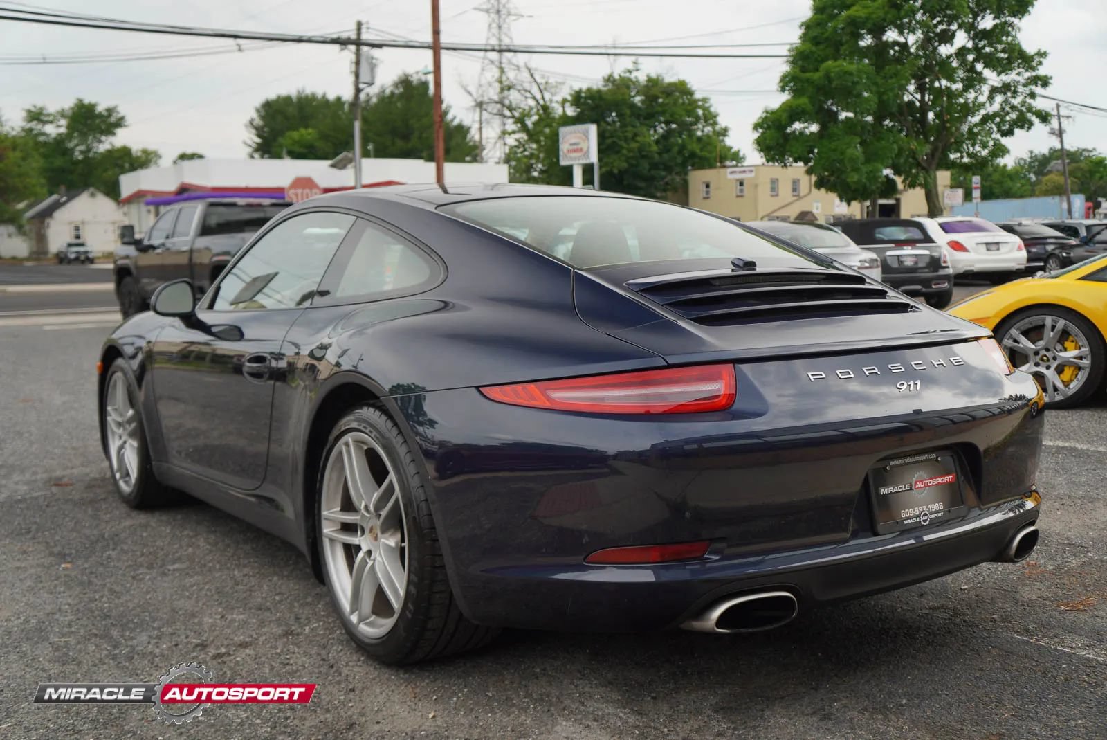 Used 2013 Porsche 911 Carrera RWD image 5
