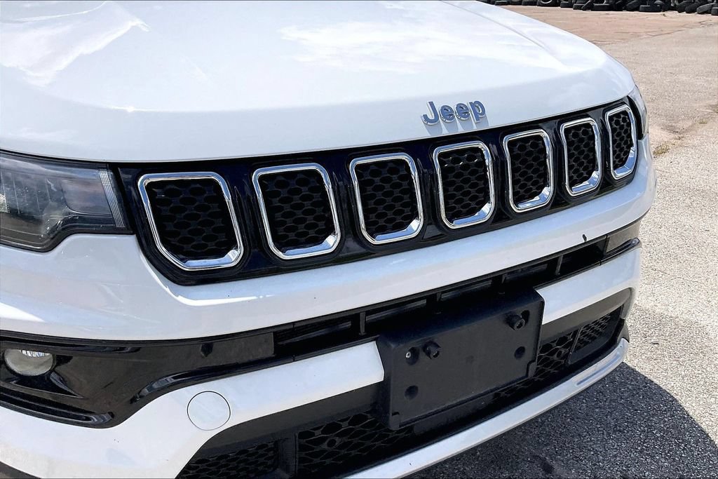 Used 2024 Jeep Compass Limited AWD/4WD image 34