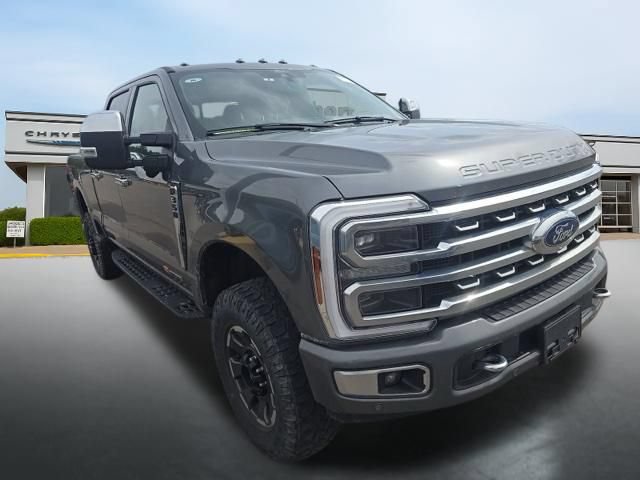 Used 2024 Ford F350 Platinum w/ Tremor Off-Road Package AWD/4WD image 3