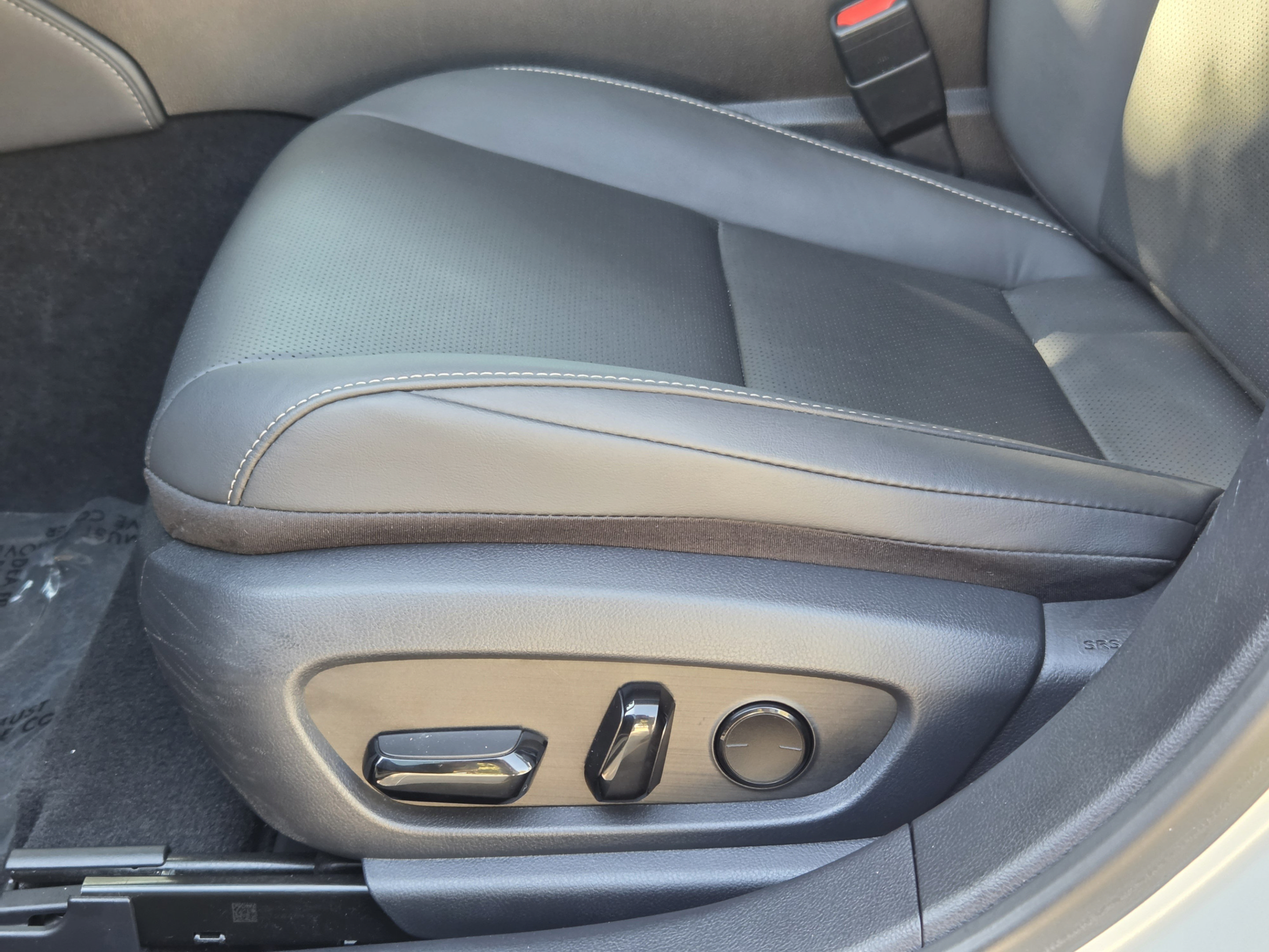 Certified 2024 Lexus ES 350 w/ Premium Package FWD image 20