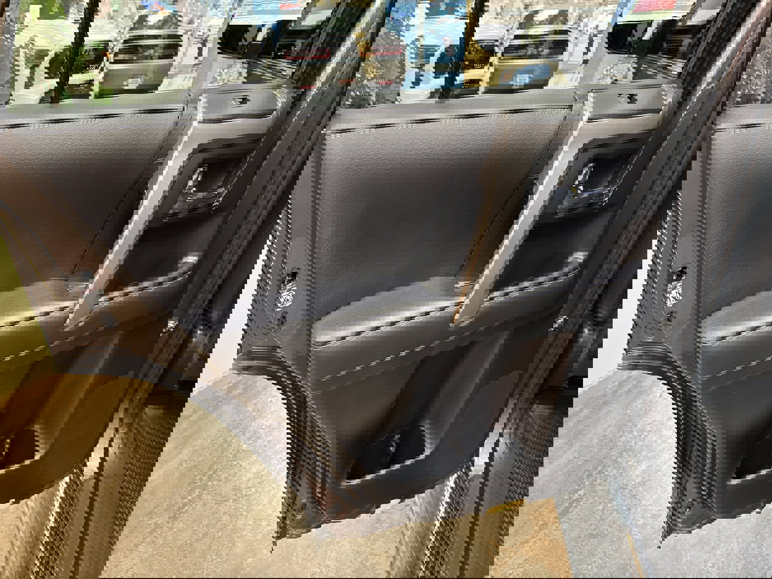 Used 2023 Toyota 4Runner Limited image 24