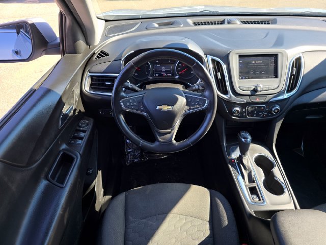 Used 2020 Chevrolet Equinox LT w/ Driver Convenience Package FWD image 25