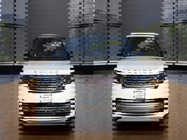 Used 2023 Land Rover Range Rover Long Wheelbase SE image 8
