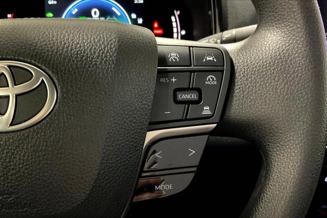 Certified 2025 Toyota Camry LE FWD image 20
