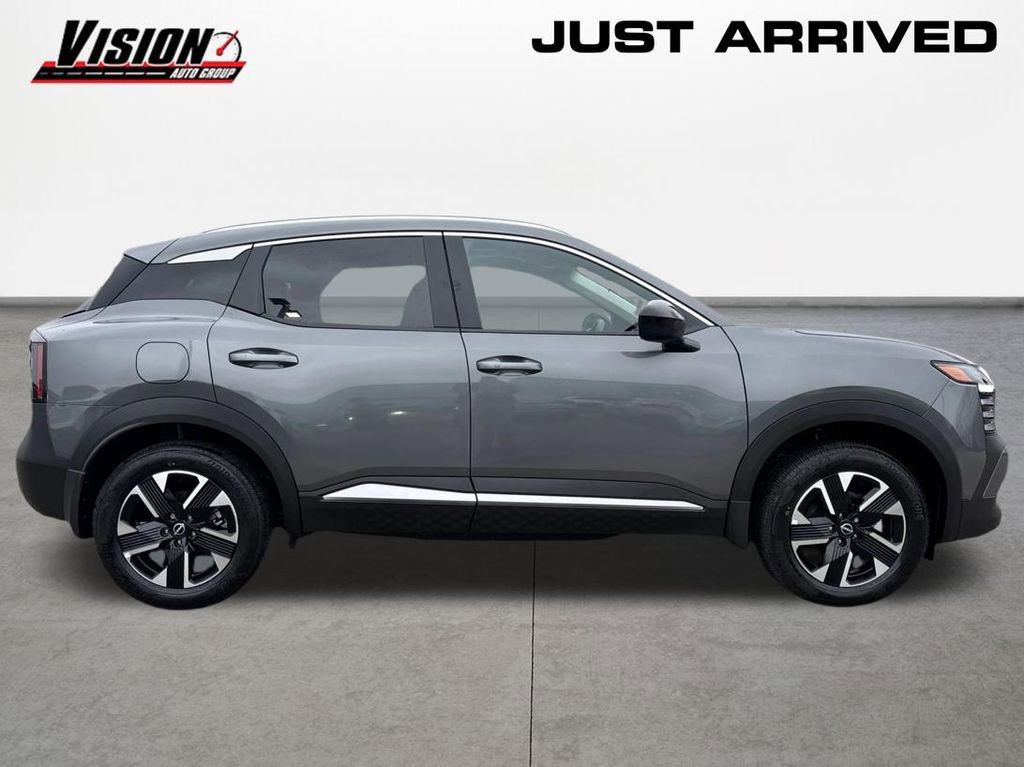 New 2026 Nissan Kicks SV w/ SV Premium Package image 4