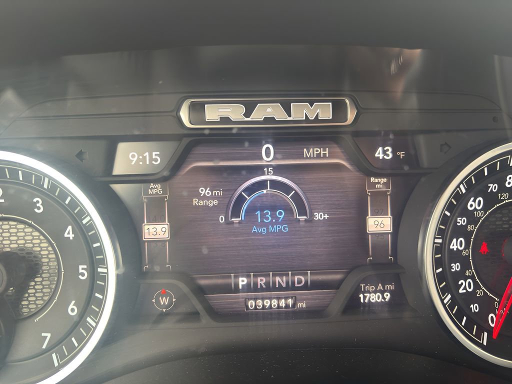 Used 2024 RAM 1500 Laramie image 18