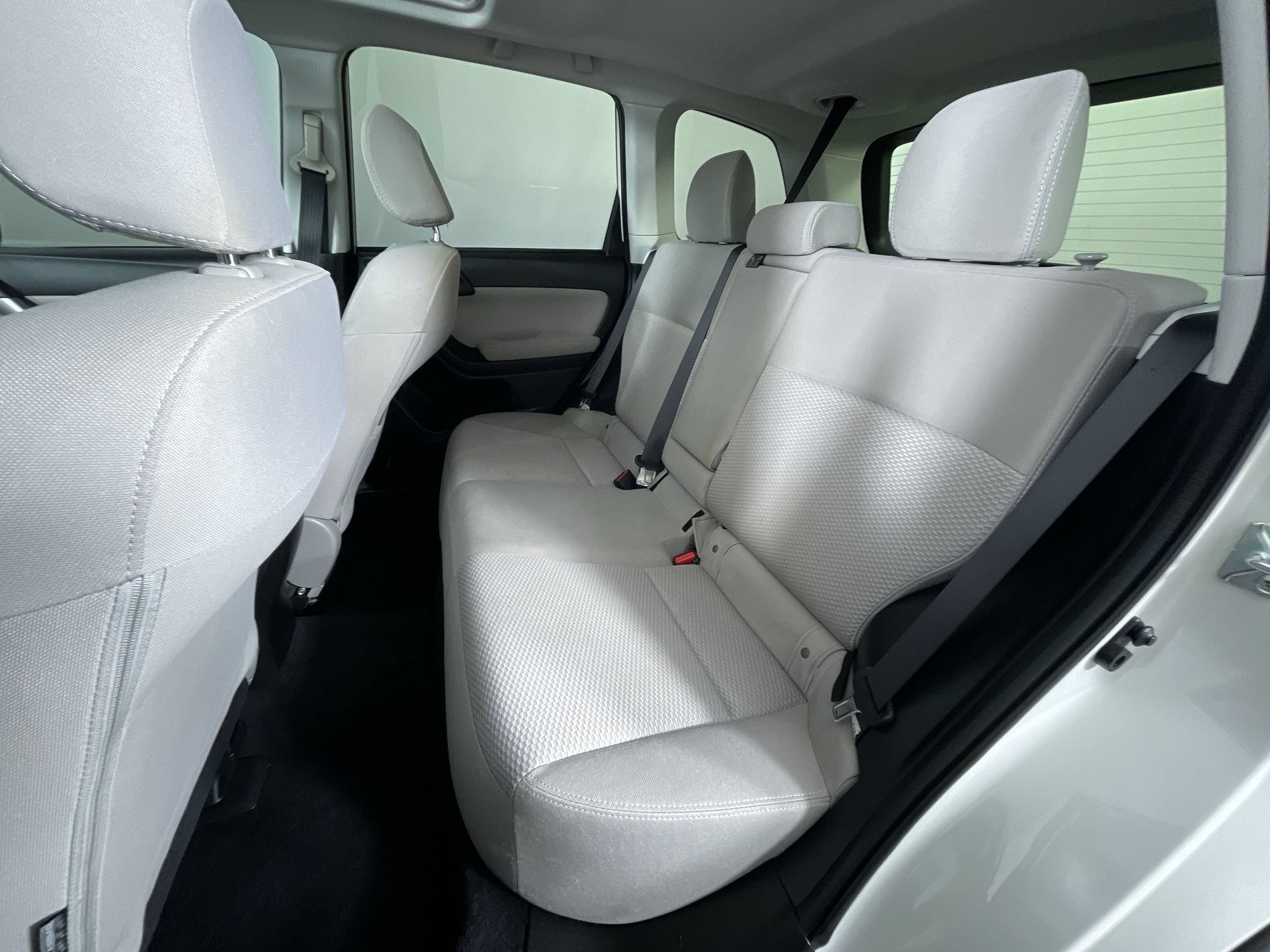 Used 2015 Subaru Forester 2.5i Premium w/ All-Weather Package AWD/4WD image 22