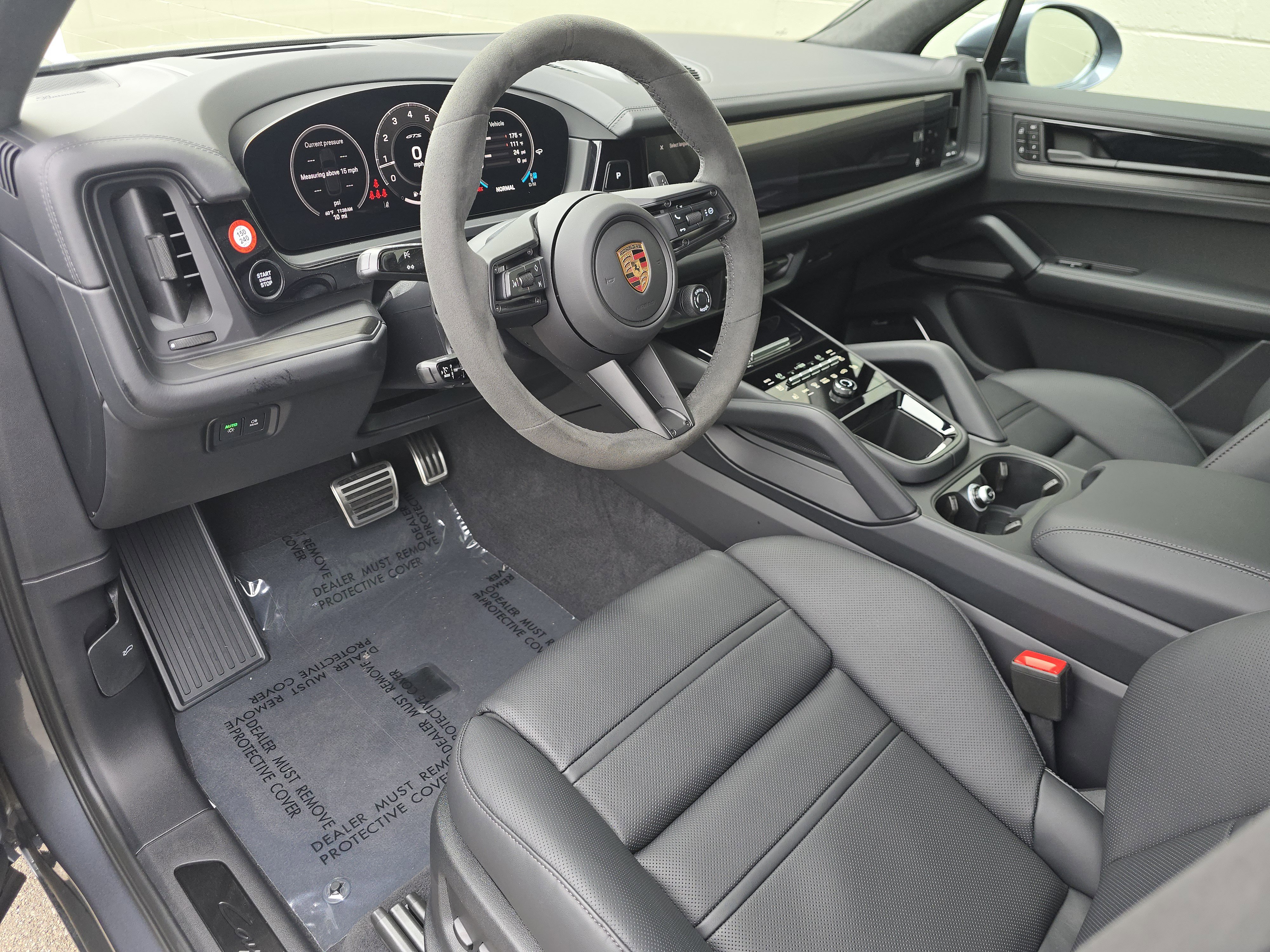 New 2026 Porsche Cayenne GTS AWD/4WD image 4