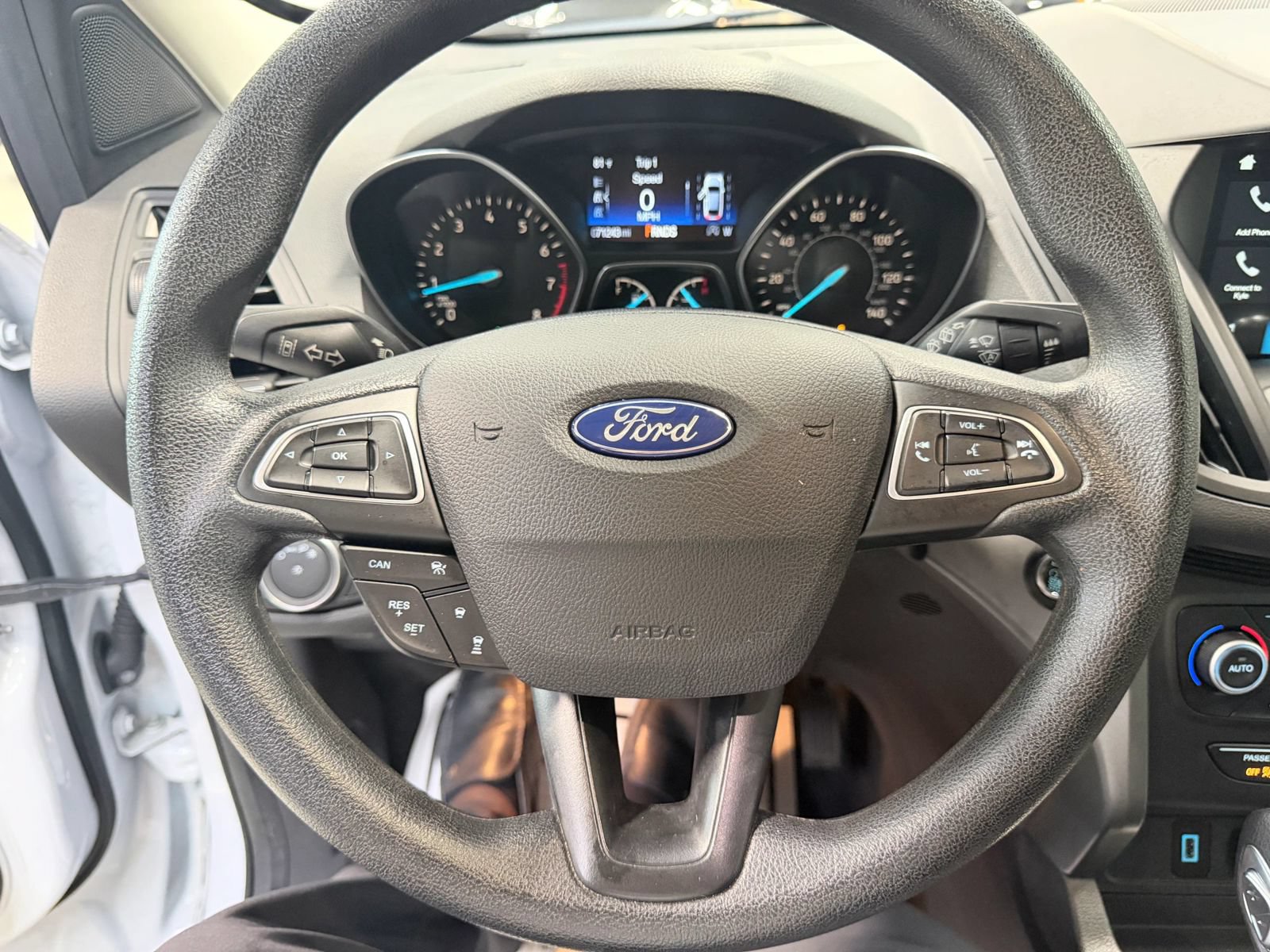 Used 2019 Ford Escape SE AWD/4WD image 40