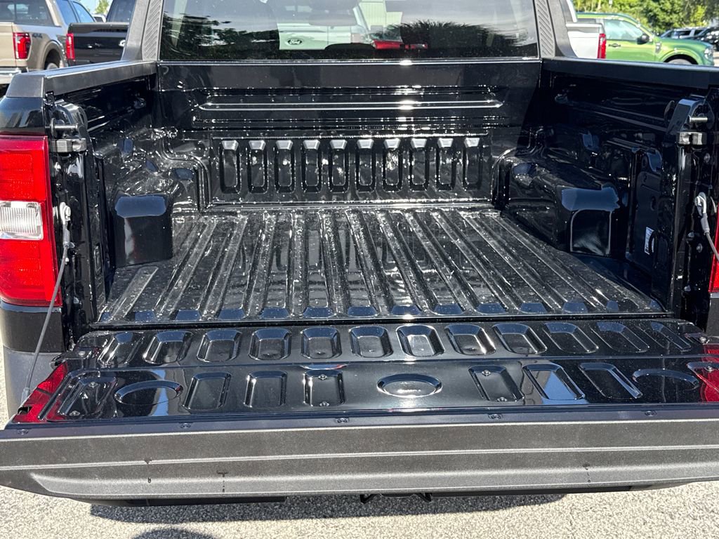 New 2025 Ford Maverick XLT image 17