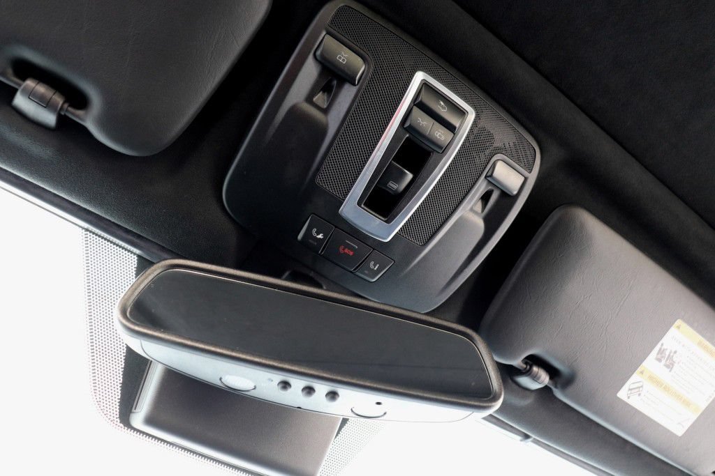 Used 2016 Mercedes-Benz G 63 AMG 4MATIC image 55