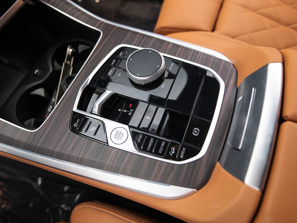 Used 2024 BMW X5 xDrive40i w/ Premium Package AWD/4WD image 33