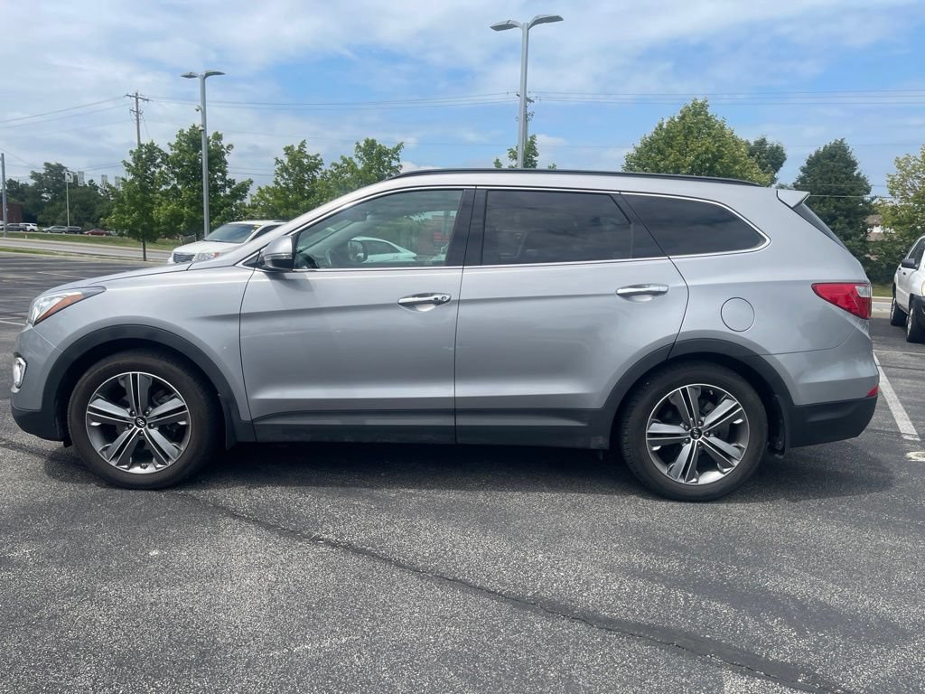 Used 2016 Hyundai Santa Fe Limited w/ Option Group 04 FWD image 8