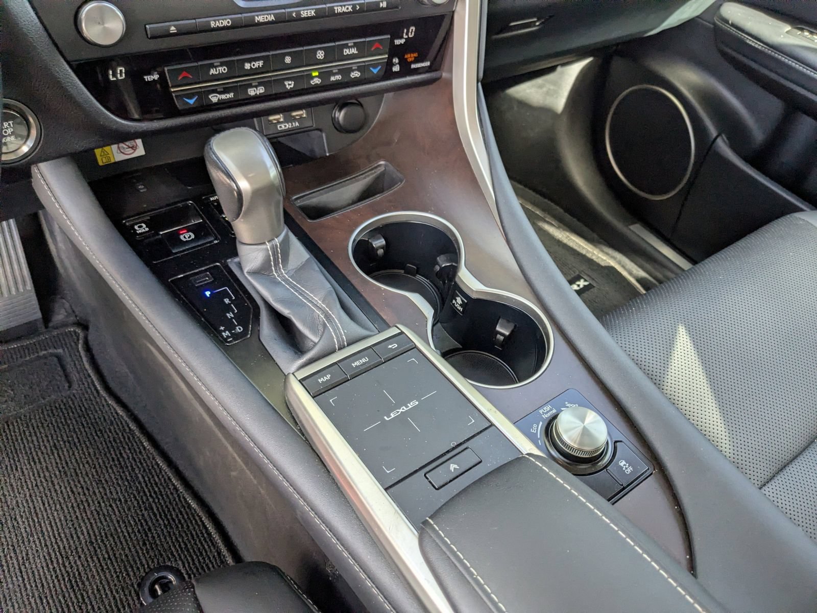 Certified 2022 Lexus RX 350 FWD w/ Premium Package image 16