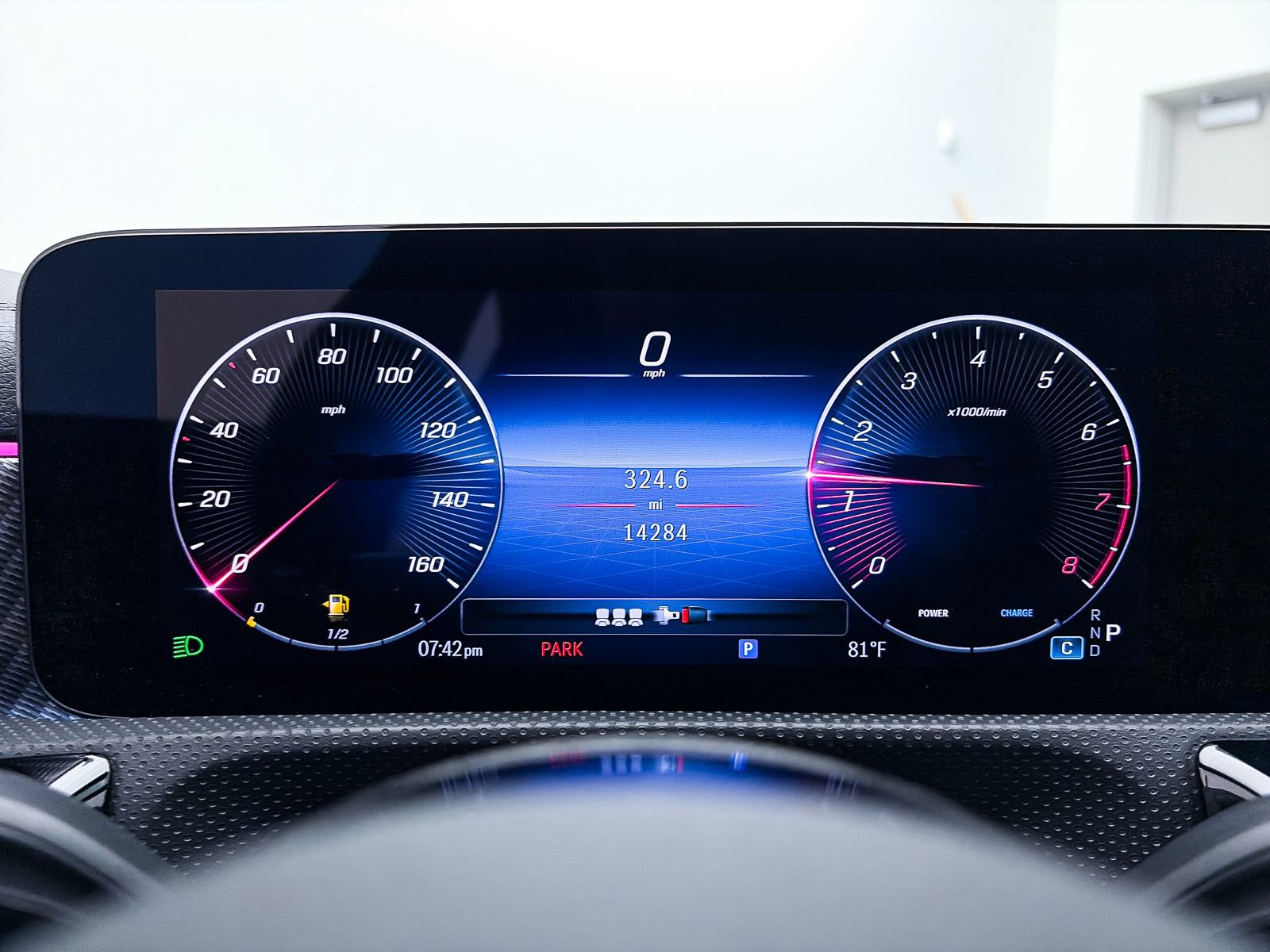 Used 2024 Mercedes-Benz CLA 250 4MATIC image 32