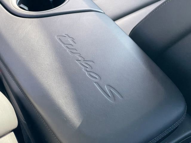 Used 2020 Porsche Taycan Turbo S image 41