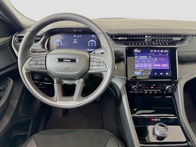 New 2025 Jeep Grand Cherokee Laredo image 21