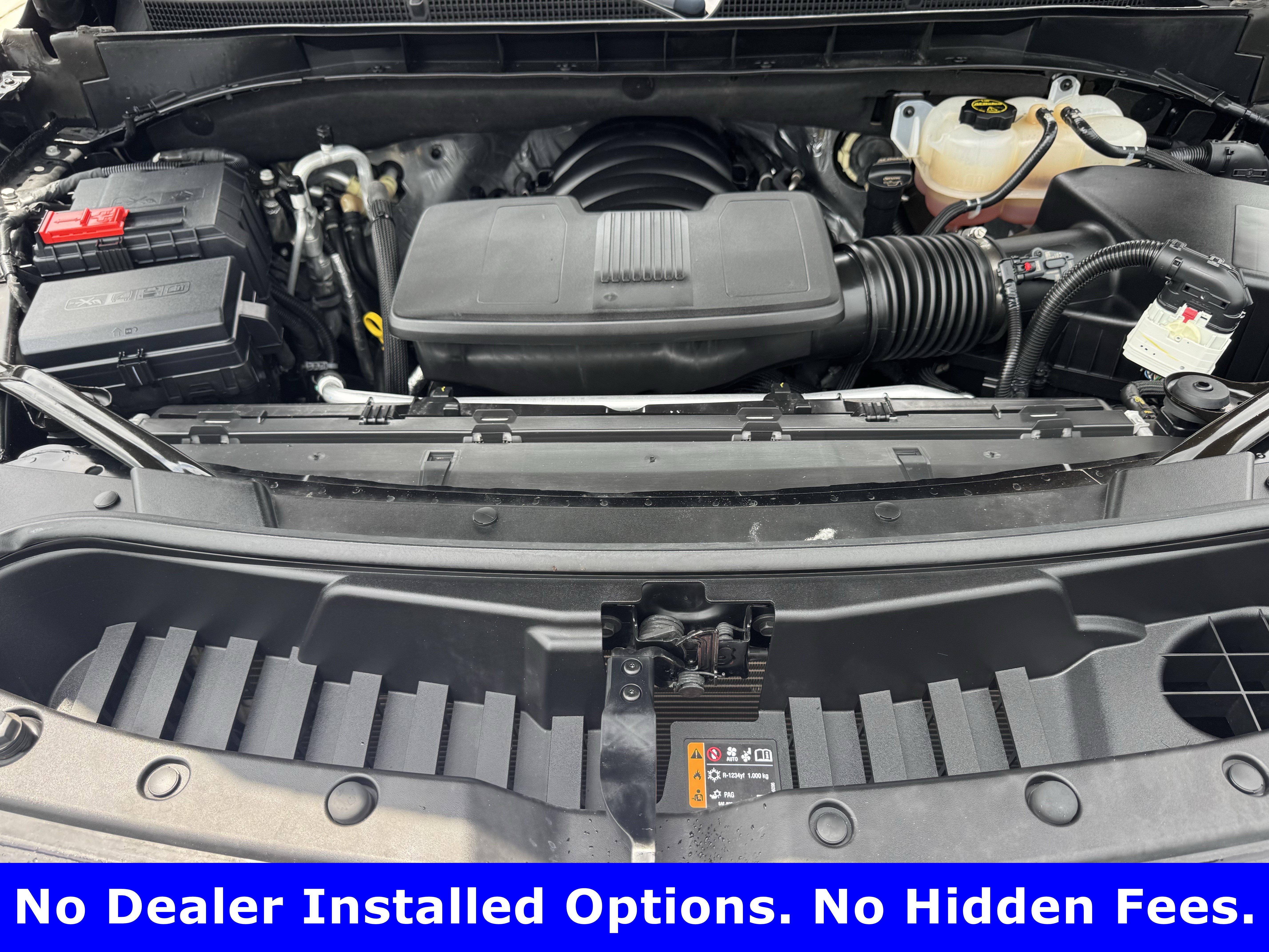 Used 2024 GMC Yukon SLT RWD image 28