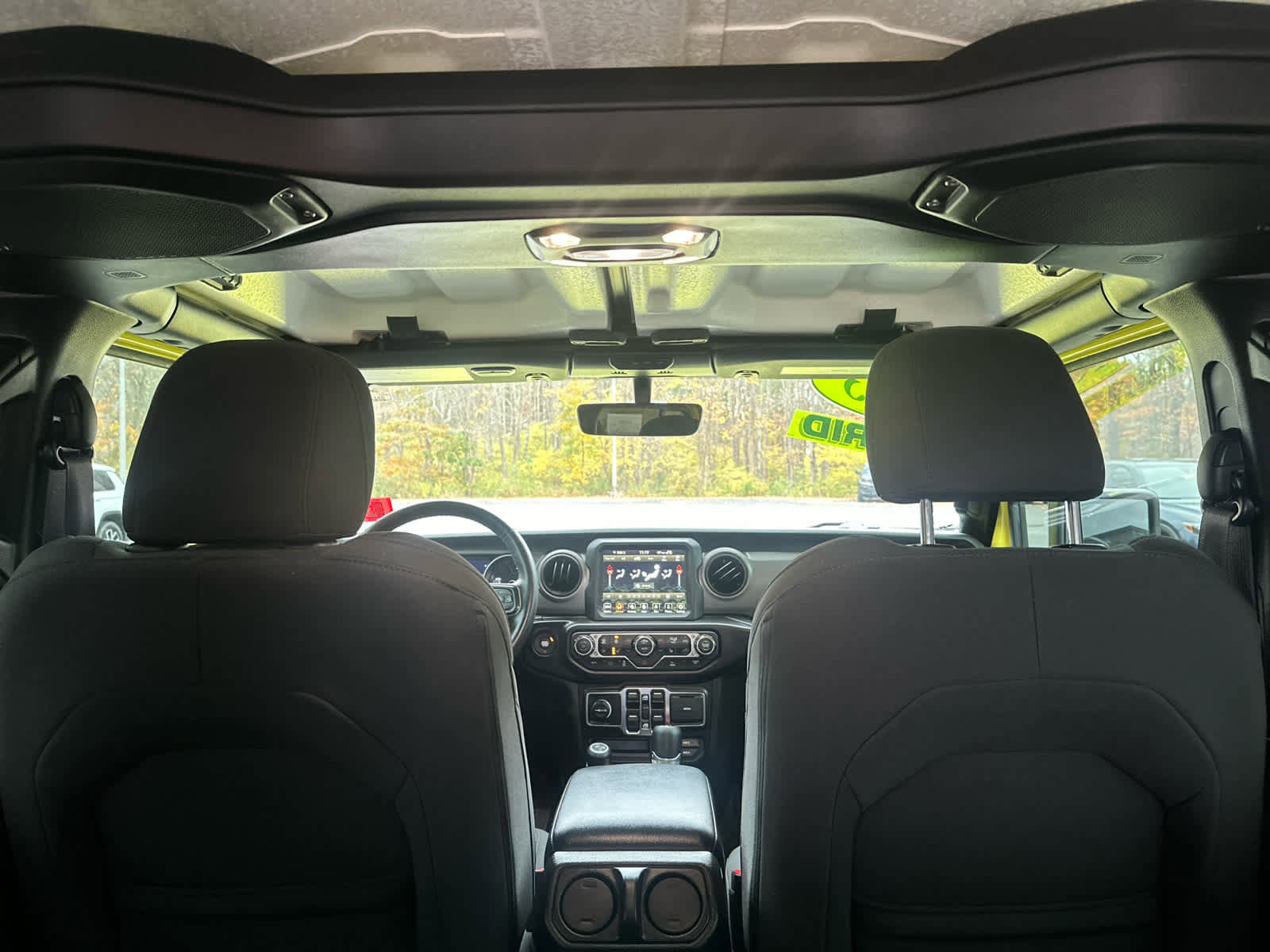 Used 2023 Jeep Wrangler Unlimited w/ Cold Weather Group image 37