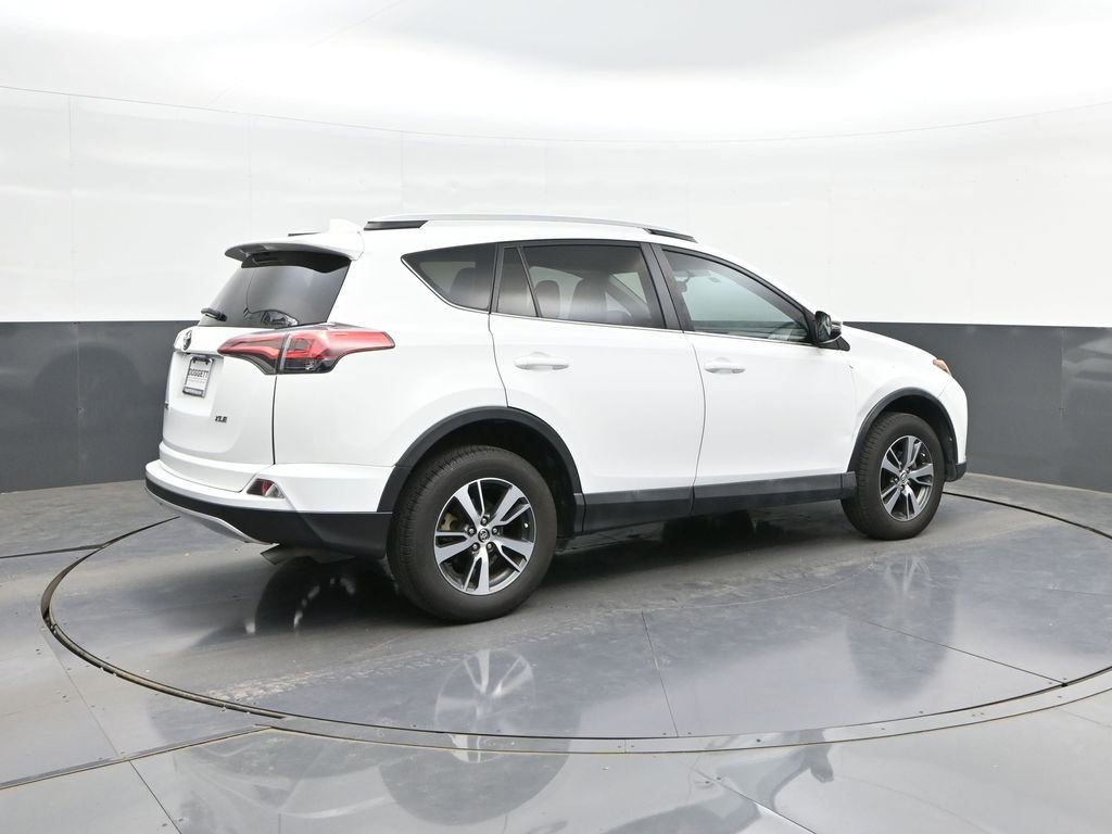 Used 2016 Toyota RAV4 XLE FWD image 15