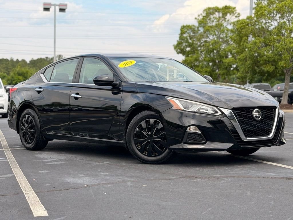 Used 2019 Nissan Altima 2.5 S FWD image 2