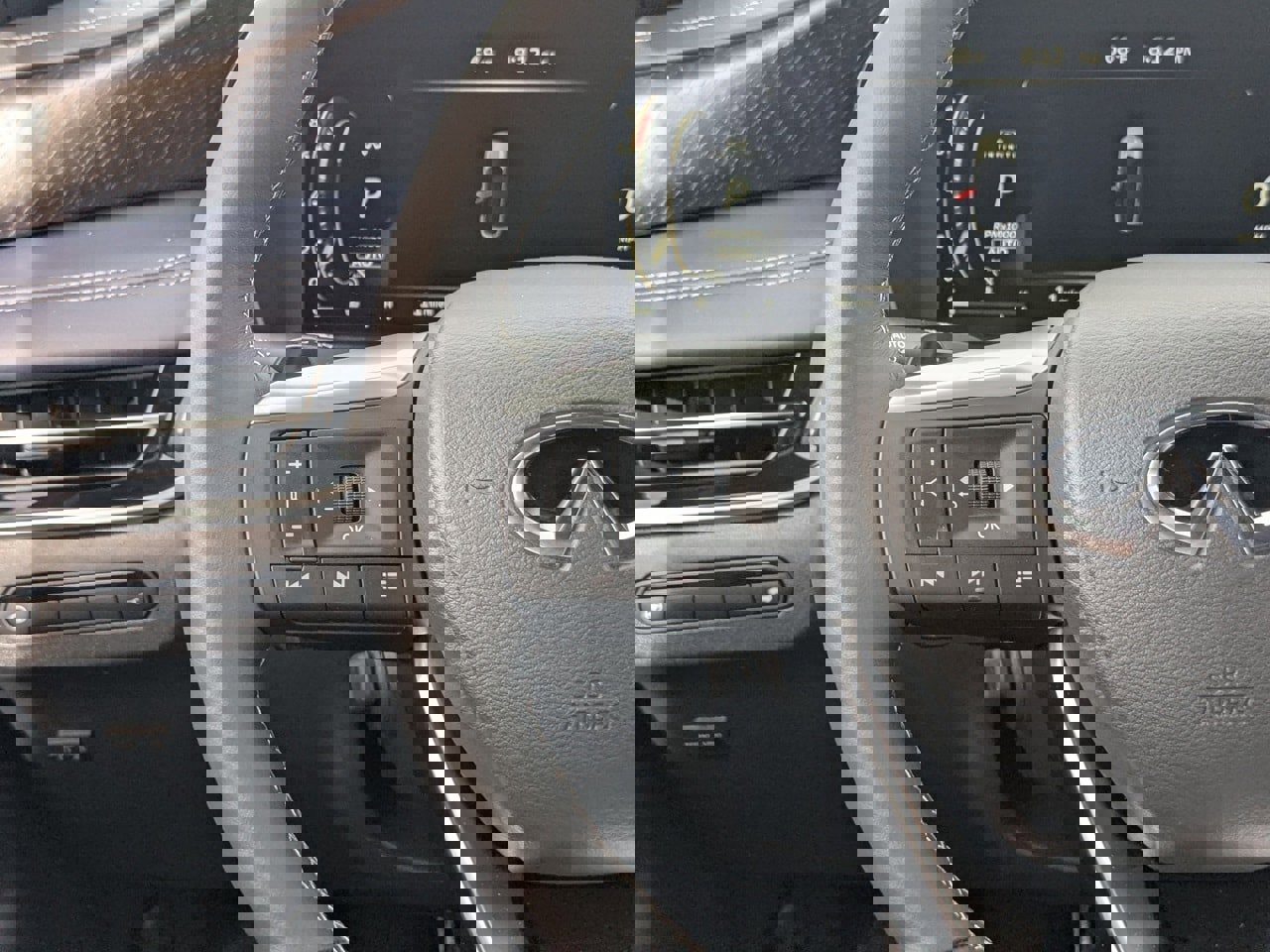 New 2026 INFINITI QX60 Sport image 23