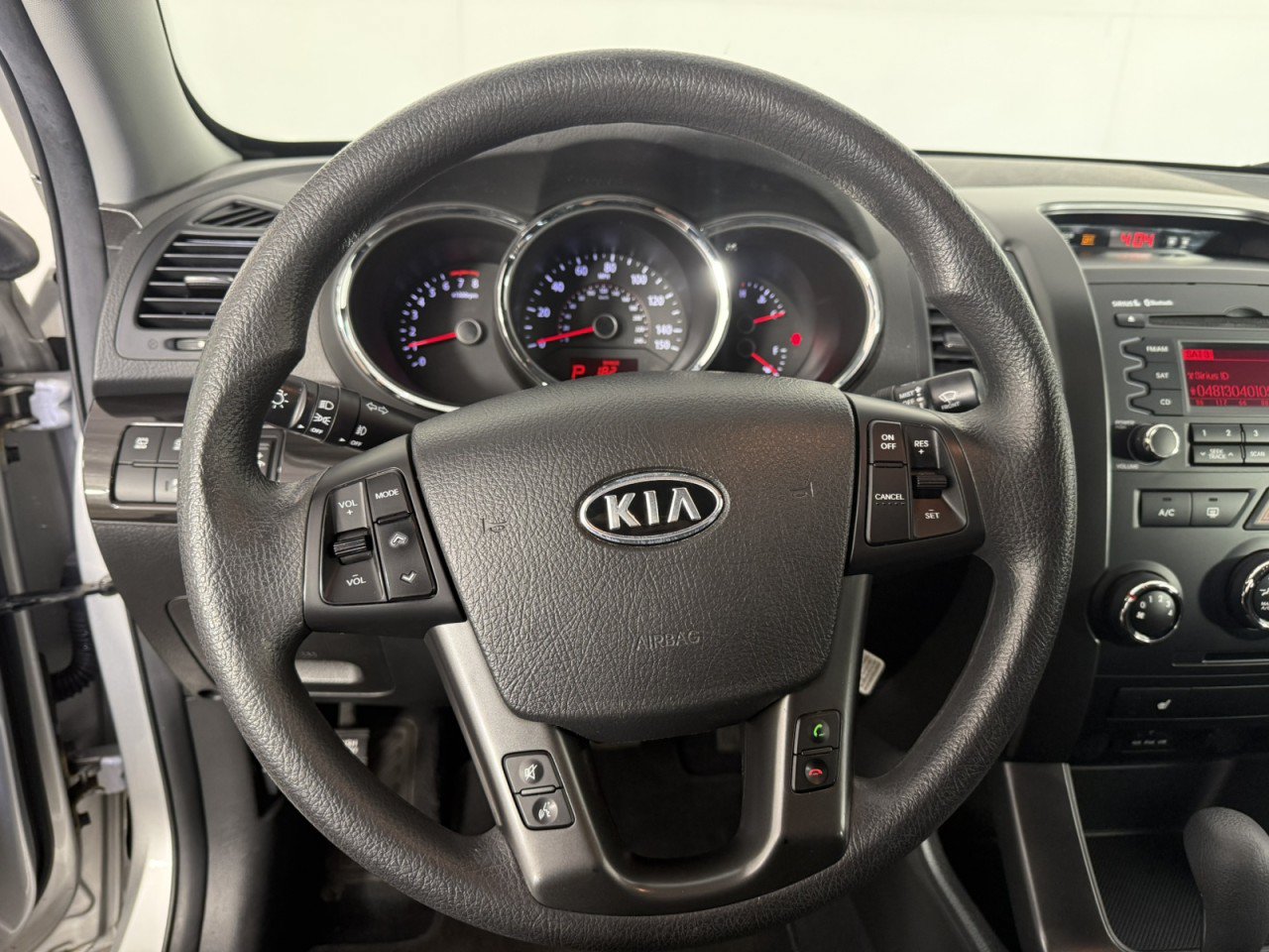 Used 2012 Kia Sorento LX w/ Convenience Pkg FWD image 19