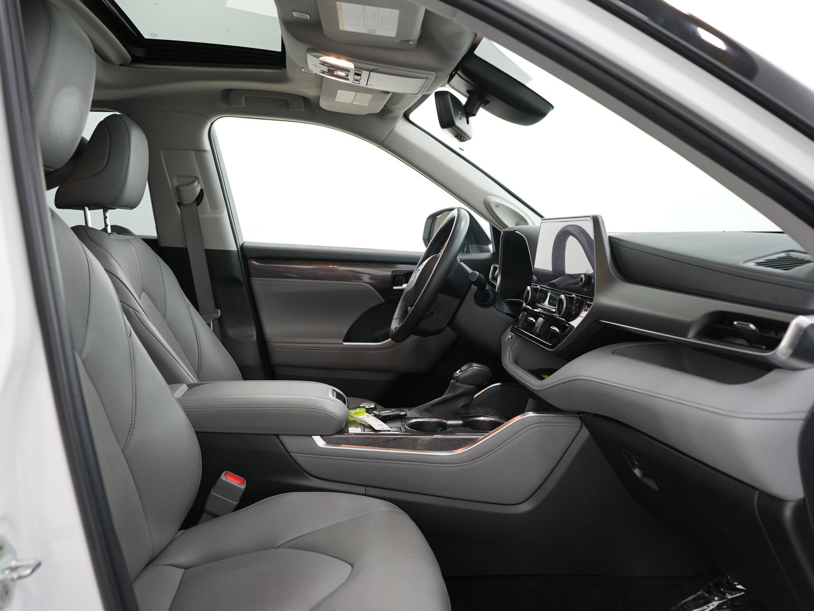 Used 2023 Toyota Highlander Limited AWD/4WD image 13