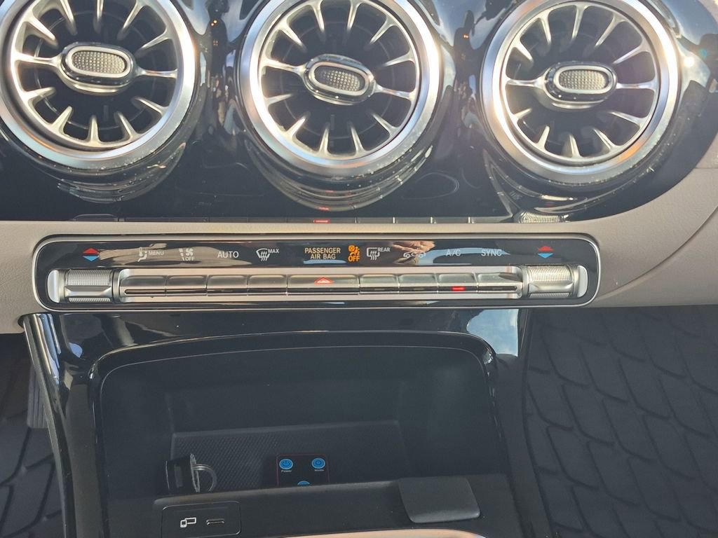 Used 2022 Mercedes-Benz A 220 A 220 image 25