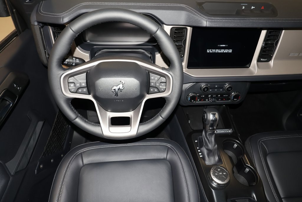 New 2025 Ford Bronco Outer Banks image 16