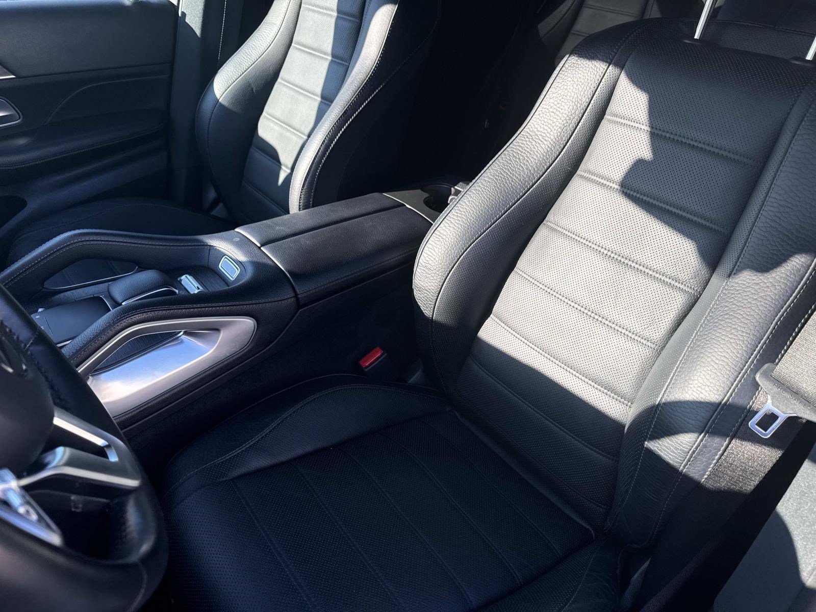 Used 2022 Mercedes-Benz GLS 450 4MATIC image 20