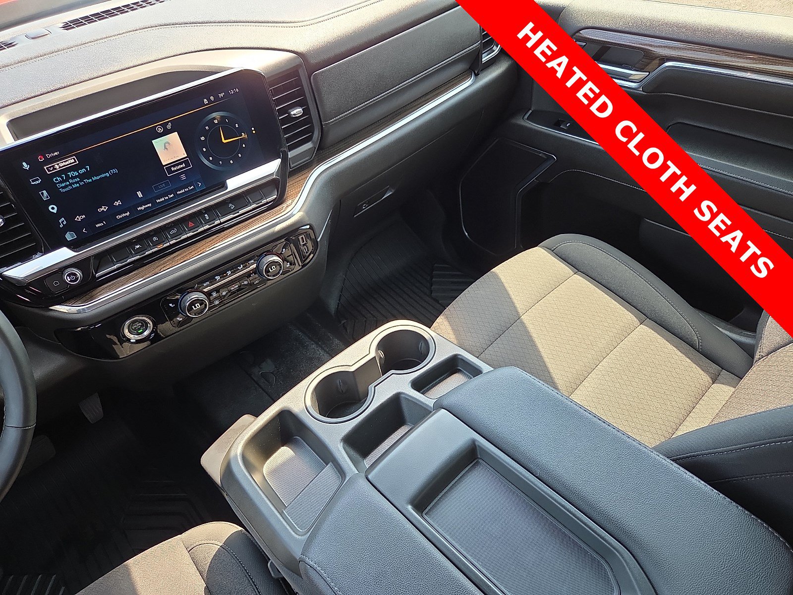Used 2023 Chevrolet Silverado 1500 RST AWD/4WD image 12