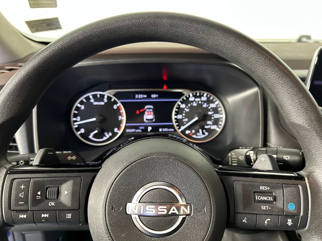 Used 2023 Nissan Rogue SV image 20