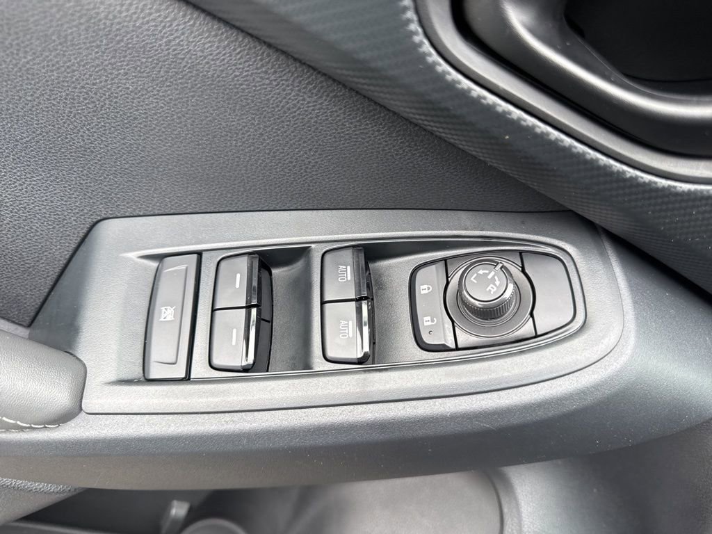 Used 2024 Subaru Crosstrek 2.0i Premium image 25