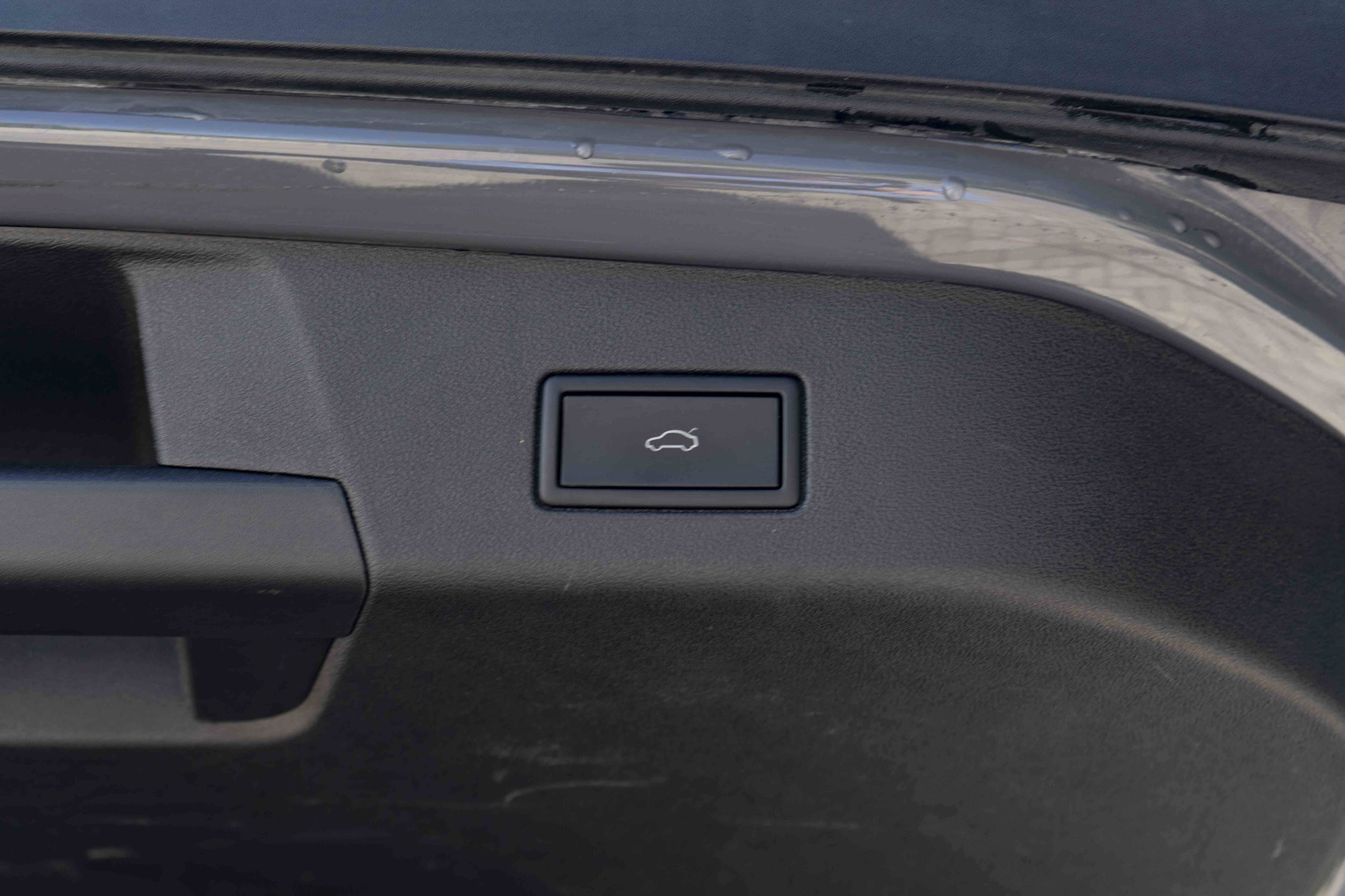 Certified 2023 Volkswagen ID.4 S RWD image 35