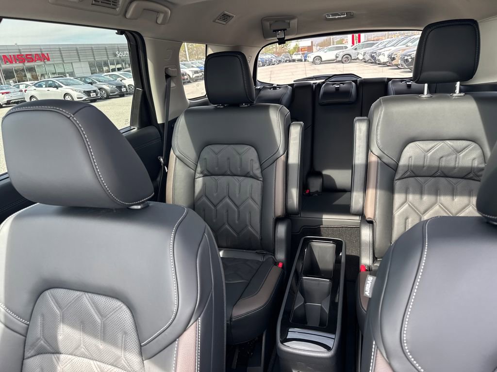 New 2026 Nissan Pathfinder Platinum image 43