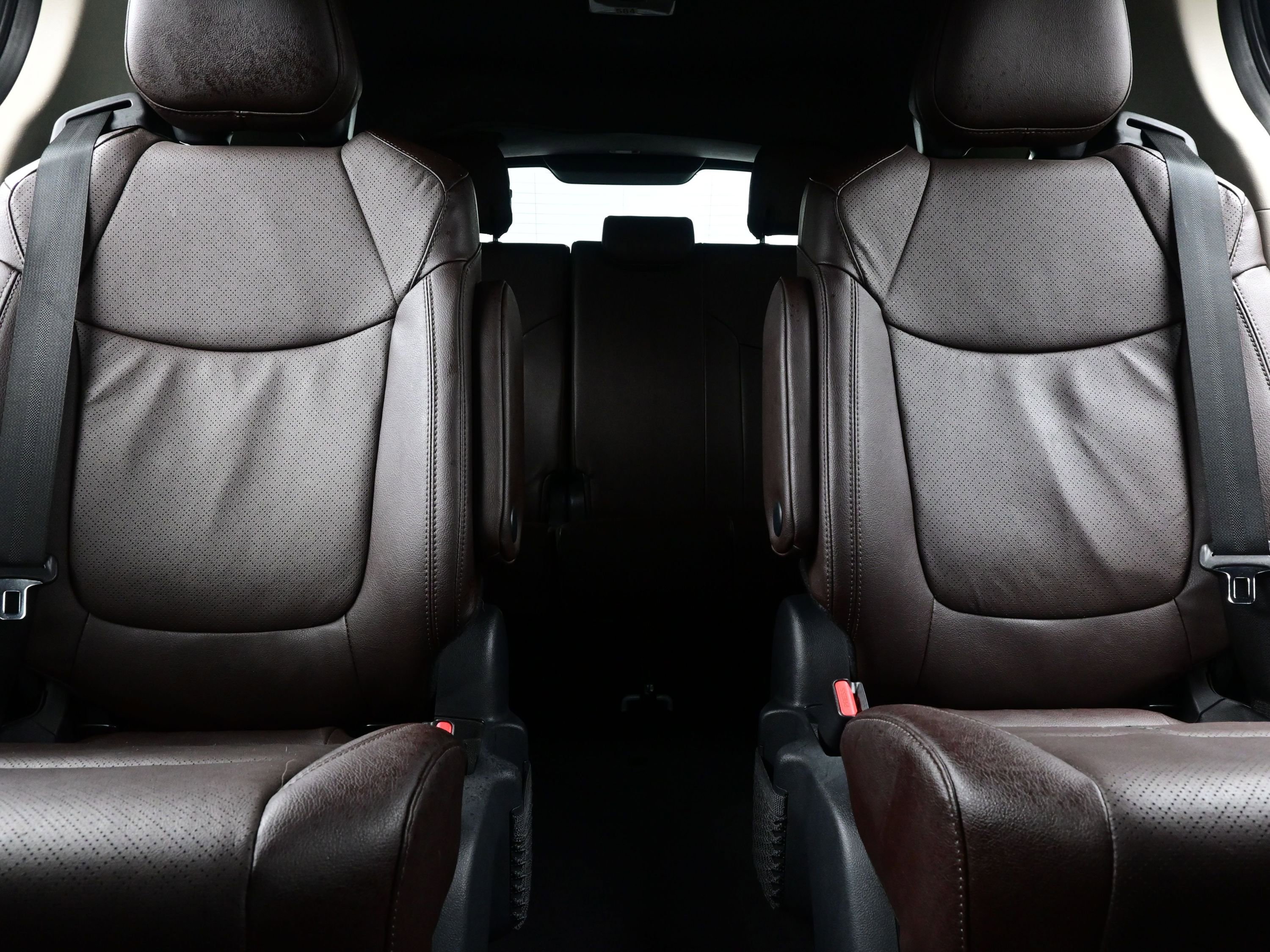 Used 2024 Toyota Sienna Platinum image 15