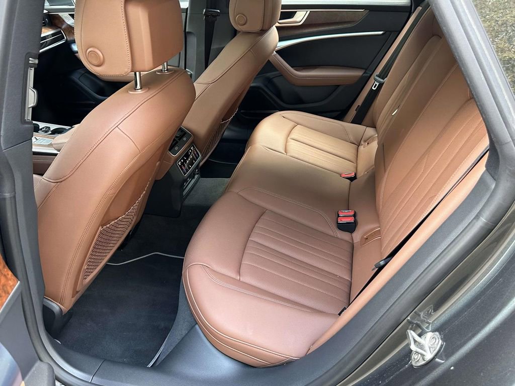 Used 2022 Audi A7 3.0T Prestige w/ S Line Package image 13