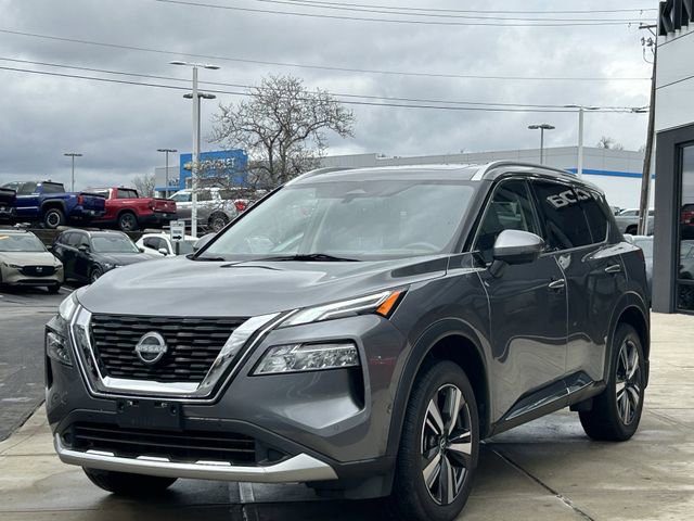 Used 2023 Nissan Rogue Platinum w/ Platinum Premium Package AWD/4WD image 3