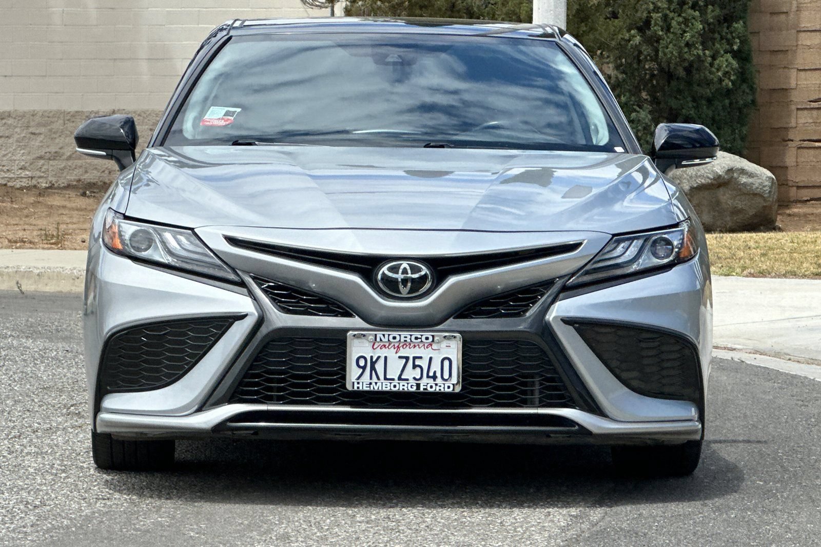 Used 2024 Toyota Camry XSE FWD image 9