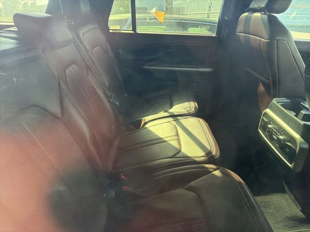 Used 2024 Ford Expedition Limited image 21