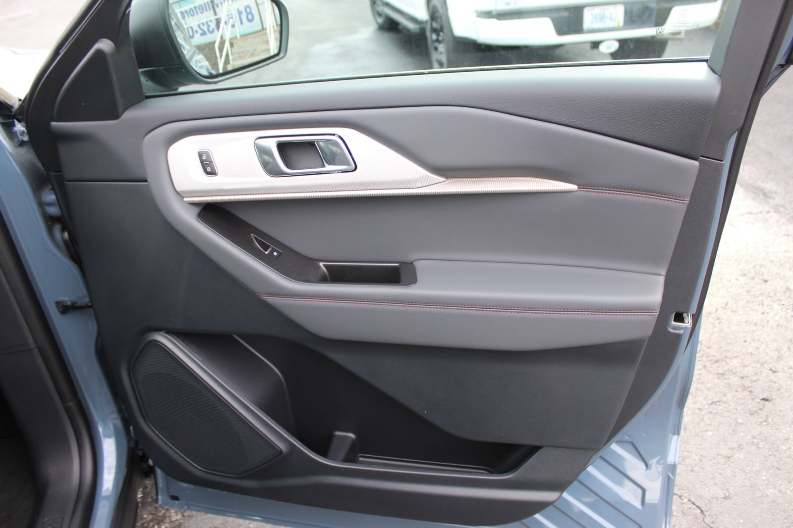 New 2026 Ford Explorer Active image 12