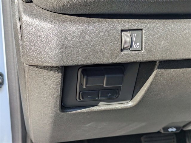 New 2025 Chevrolet Colorado LT w/ LT Convenience Package image 12