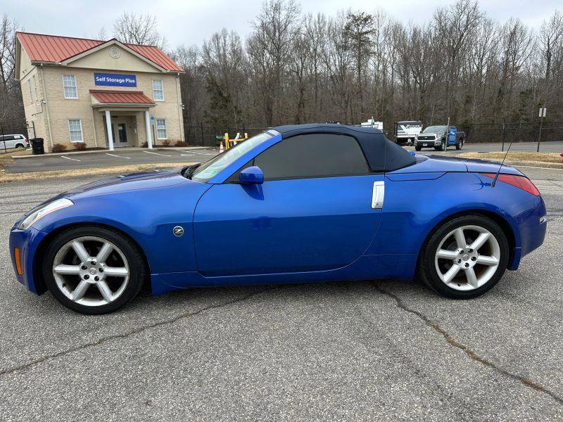 Used 2004 Nissan 350Z Touring RWD image 4