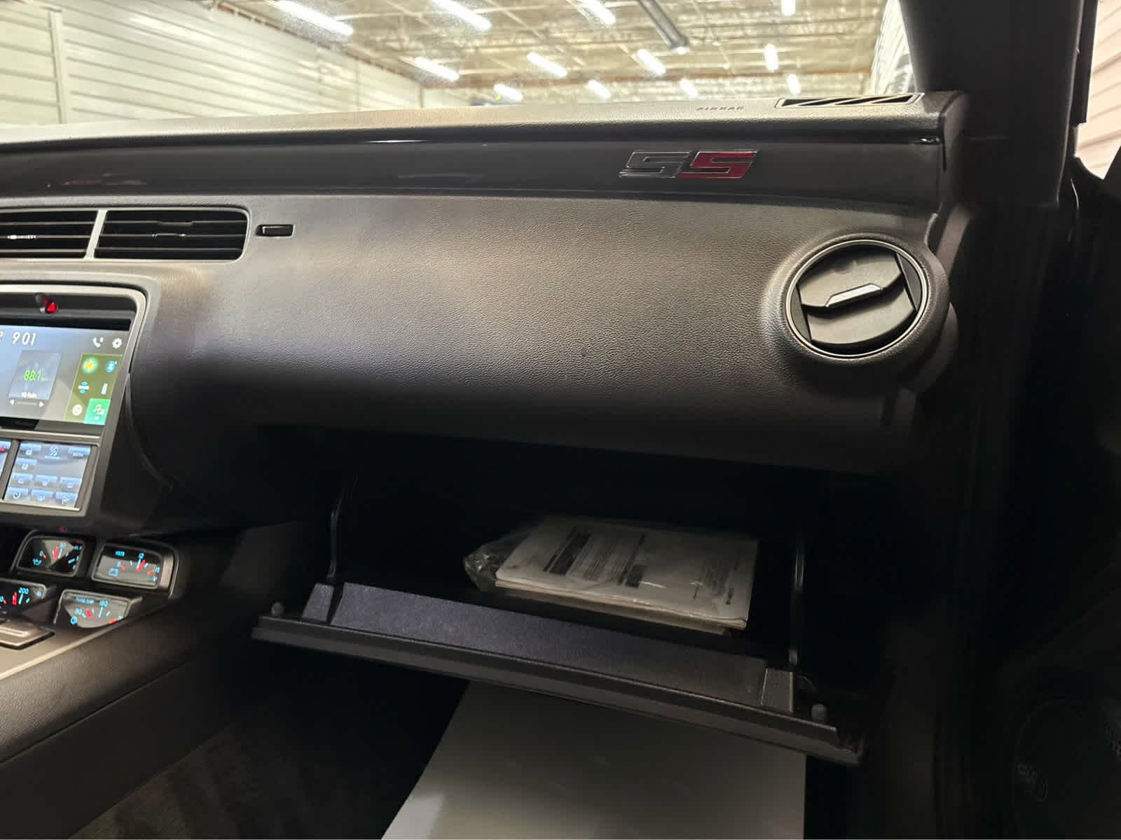 Used 2010 Chevrolet Camaro SS w/ RS Package RWD image 29